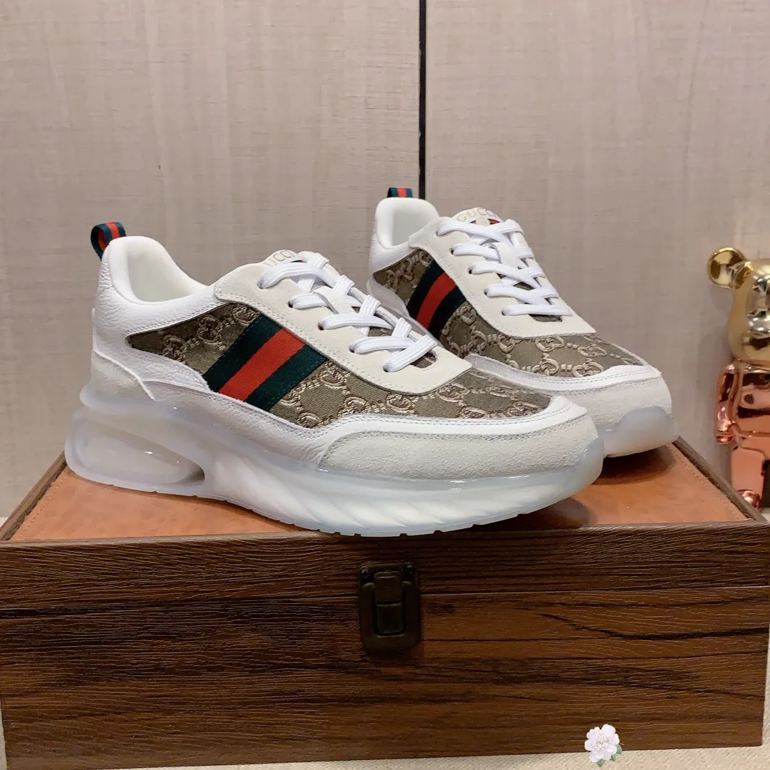 Men's men's shoes💰460💰💰🎩🎩[Lightning][Lightning] "Gucci*" The latest • popular casual shoes, top brand [seduce] luxury ~ purchasing agency, top ~ quality. [Strong] The upper is made of imported breathable cowhide with material ➕ breathable sheepskin feet (•) and fine workmanship. The original stylish and stylish soft rubber wear-resistant and non-slip outsole is light and comfortable on the feet. The real thing looks better when taken in real life. 013: code: 38-44, 4️⃣ colors